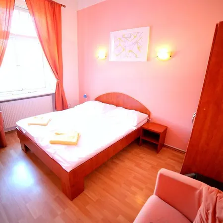 Hotel Leon 3* Прага