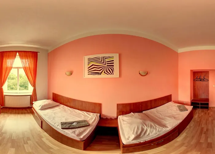 Hotel Leon