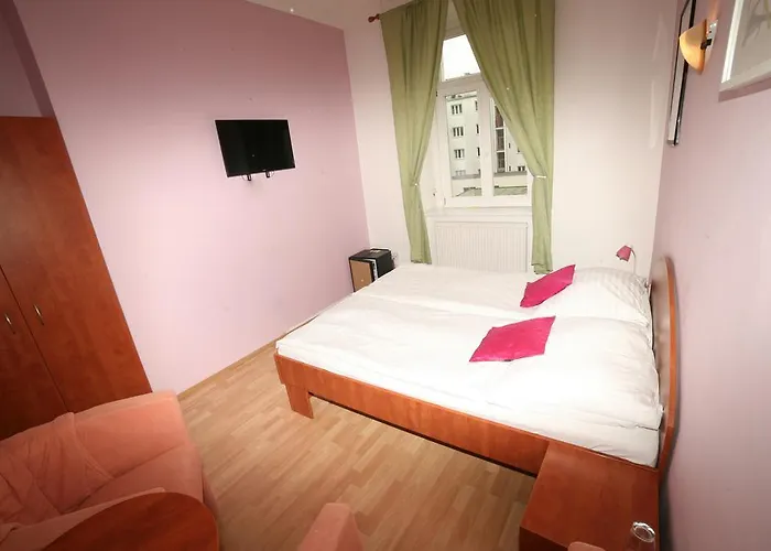 Hotel Leon 3*