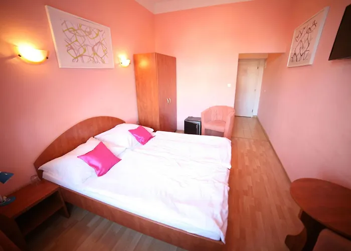 Otel Leon