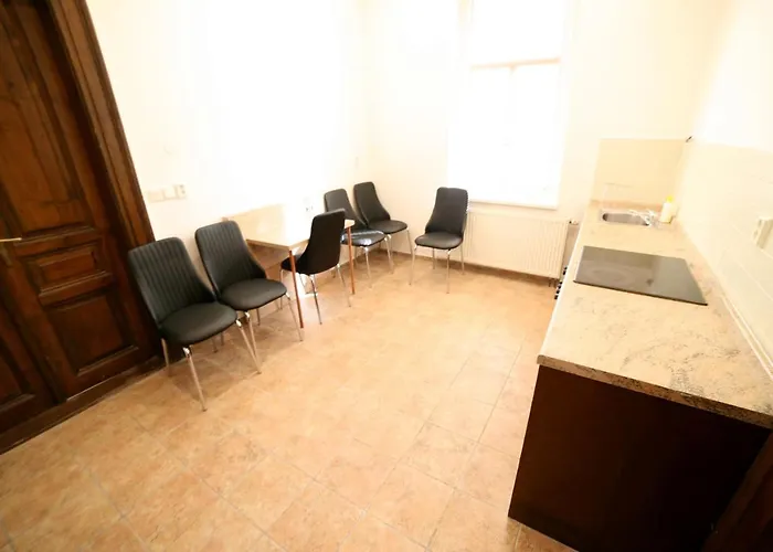 Hotel Leon 3*