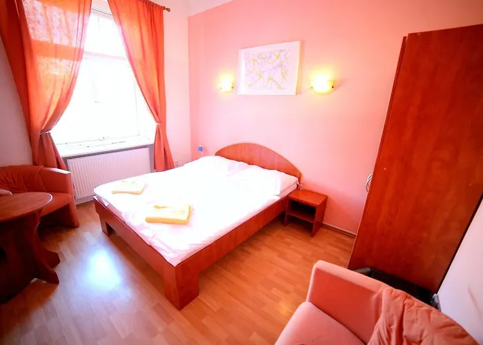 Hotel Leon 3* Прага