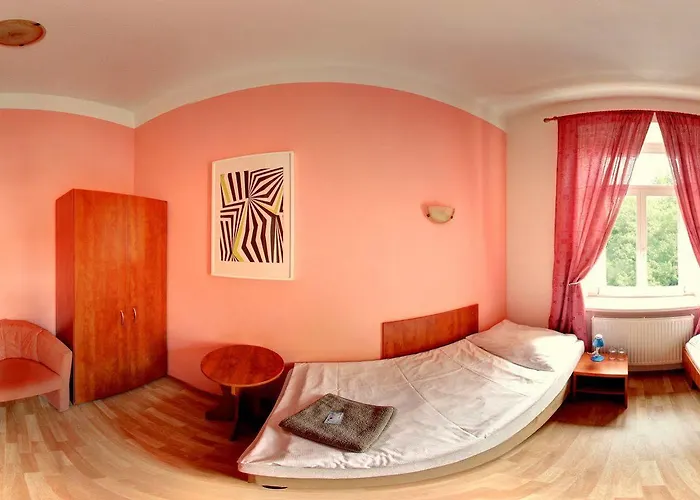 Hotel Leon