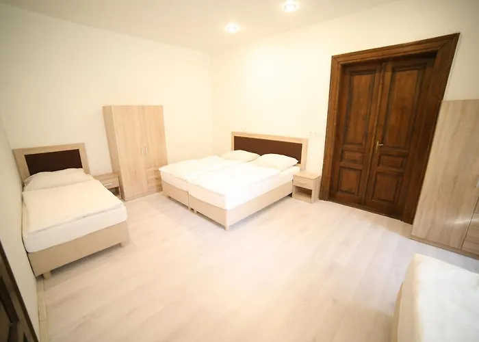 Hotel Leon Отель Прага